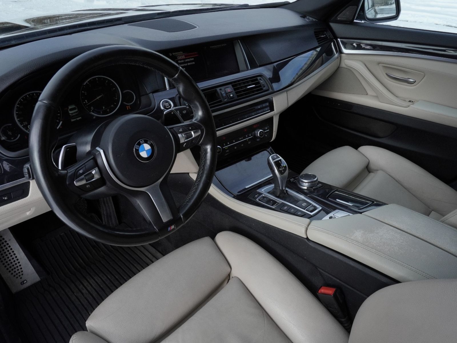 2016 BMW 528i
