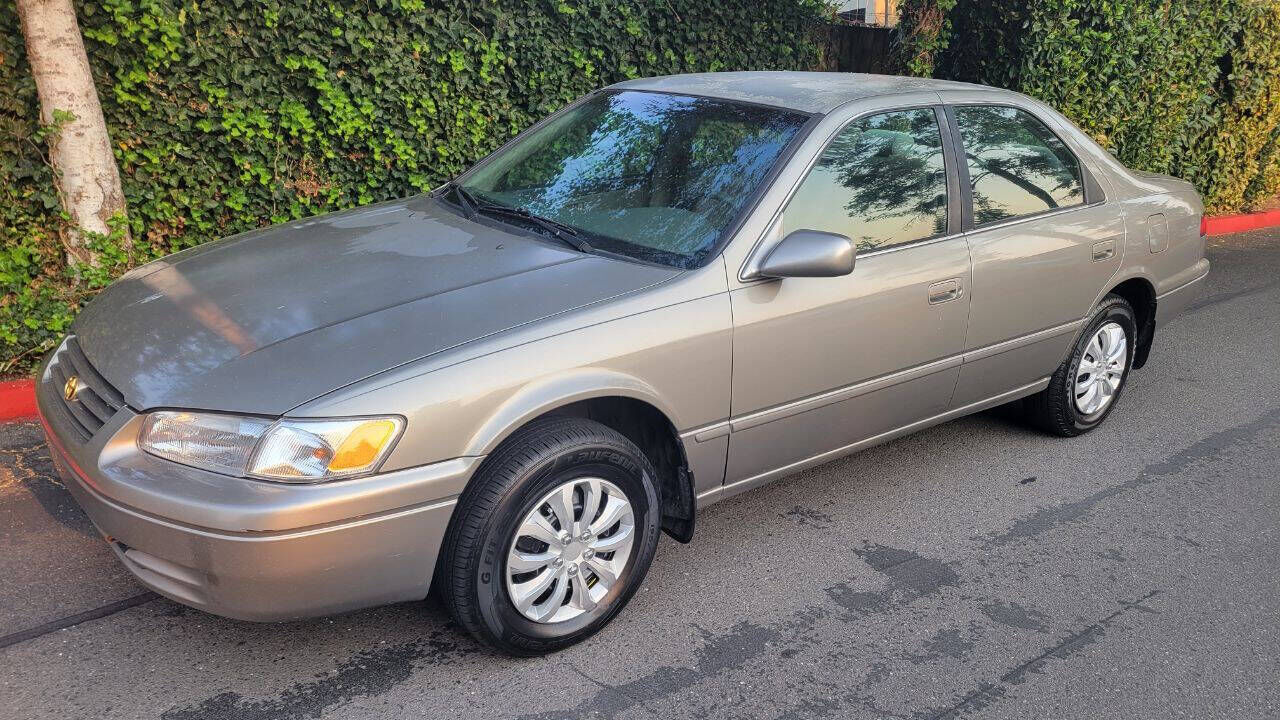 1997 TOYOTA Camry