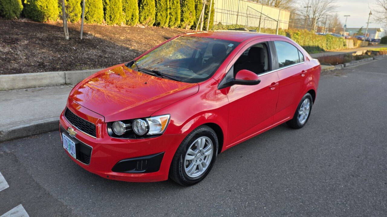 2016 CHEVROLET Sonic