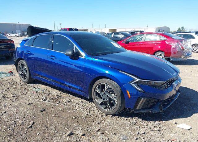 2025 KIA K5