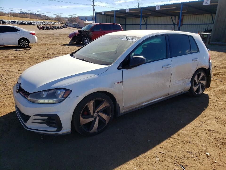 2018 VOLKSWAGEN Golf GTI