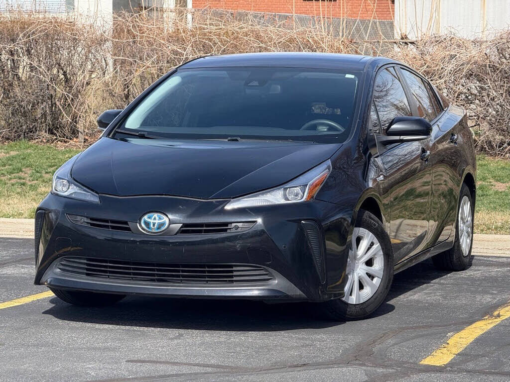 2022 TOYOTA PRIUS