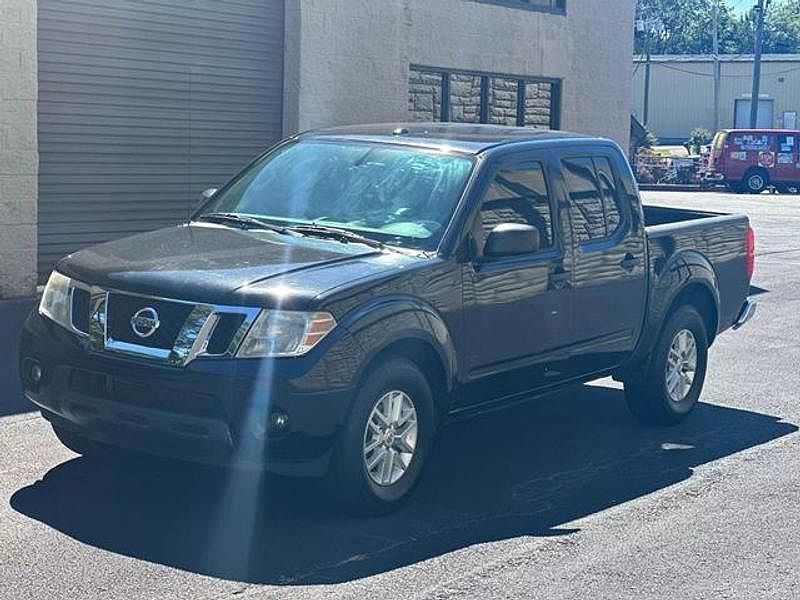 2017 NISSAN Frontier