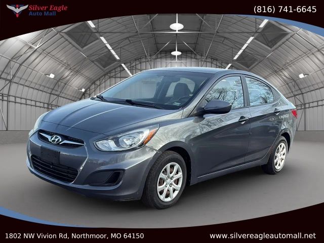 2012 HYUNDAI Accent