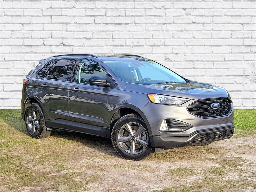 2023 FORD Edge