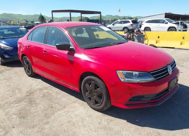 2015 VOLKSWAGEN Jetta