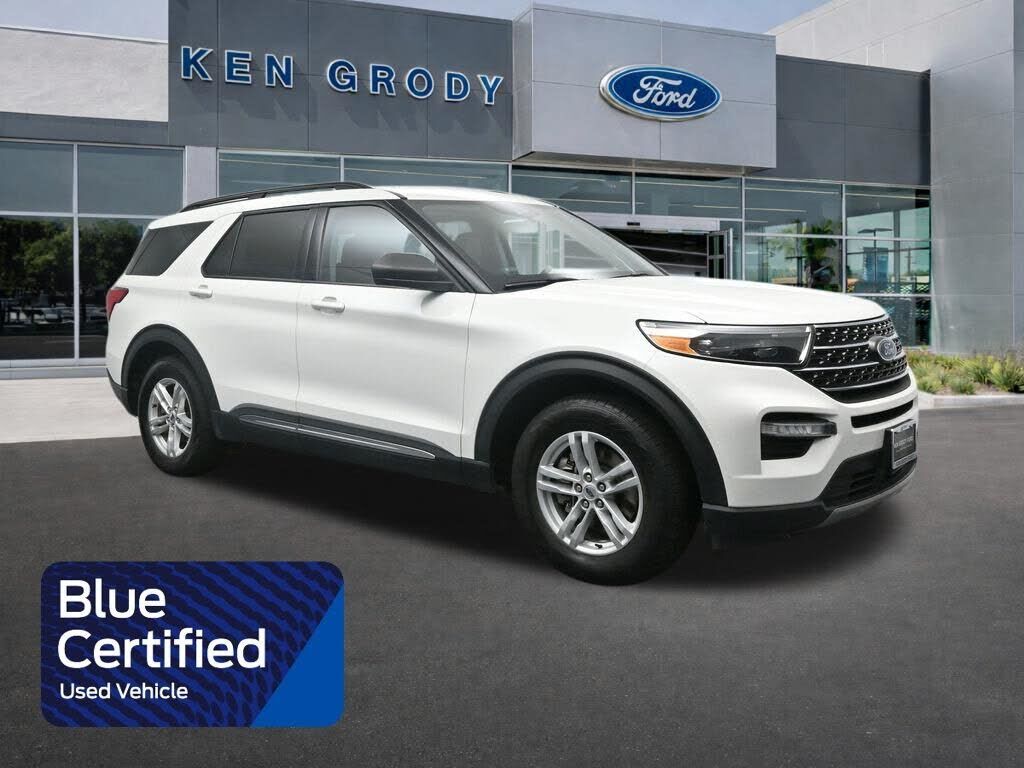 2021 FORD Explorer