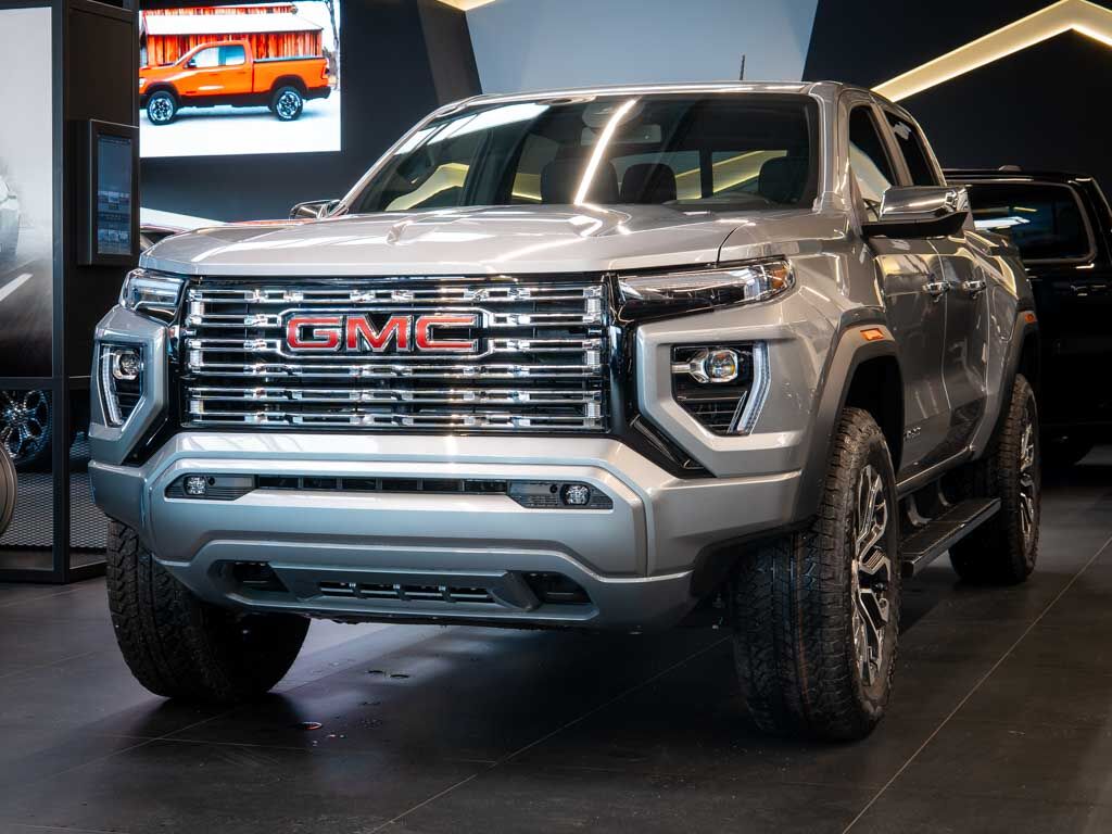 2024 GMC Canyon