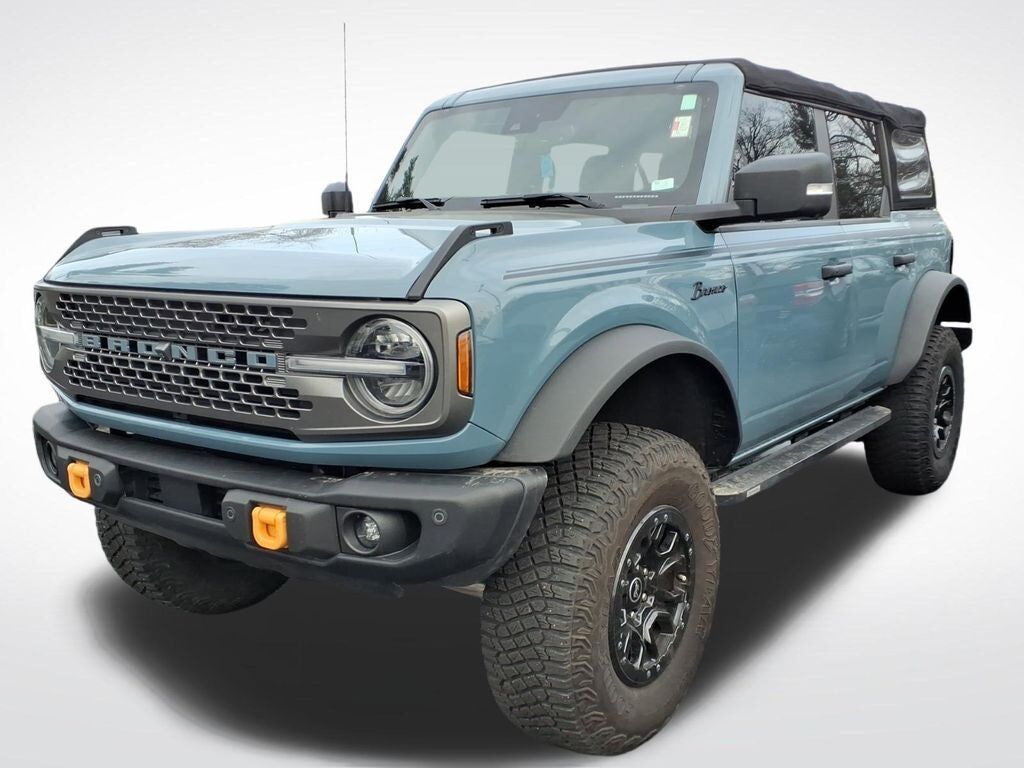 2022 FORD Bronco