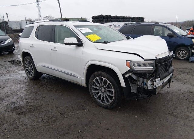 2022 GMC Acadia