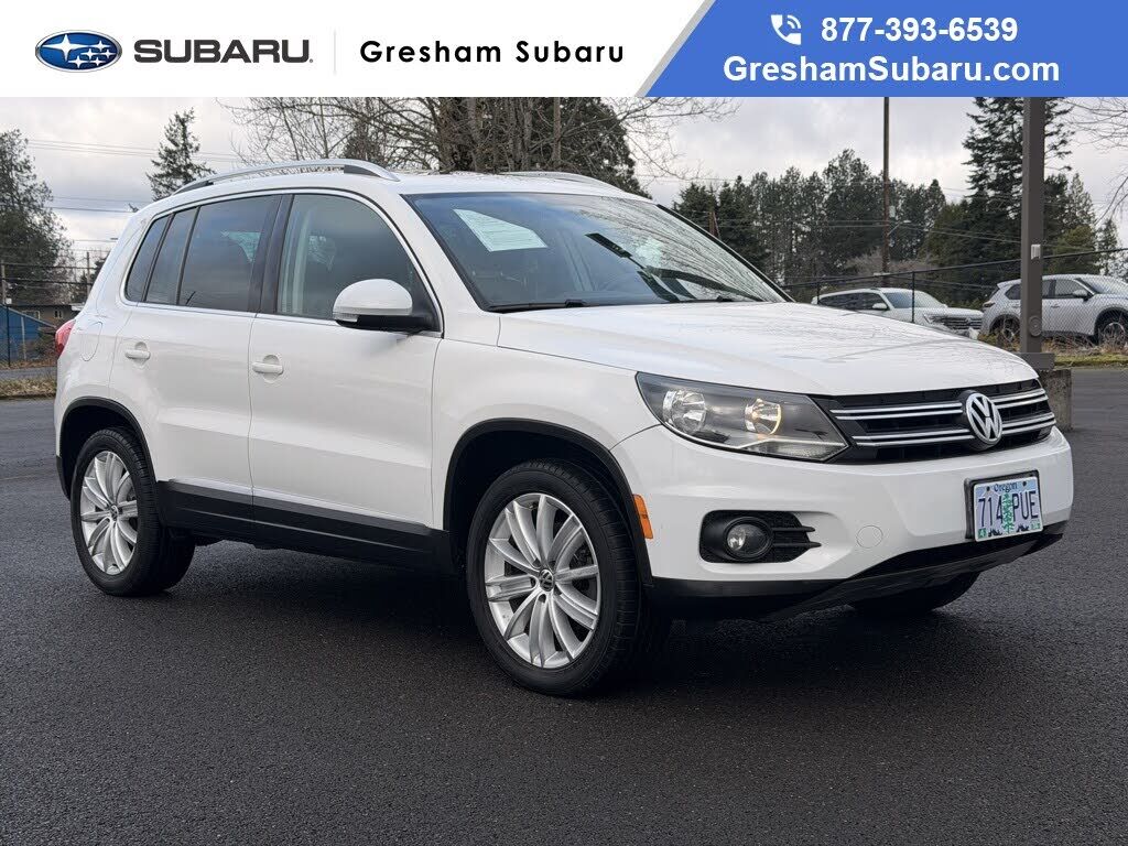 2012 VOLKSWAGEN Tiguan