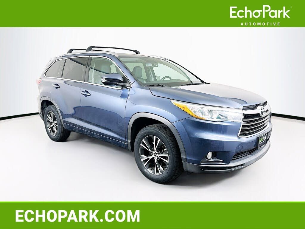 2016 TOYOTA Highlander