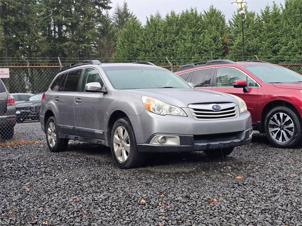 2010 SUBARU Outback