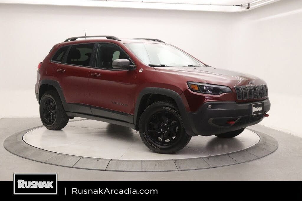 2020 JEEP Cherokee
