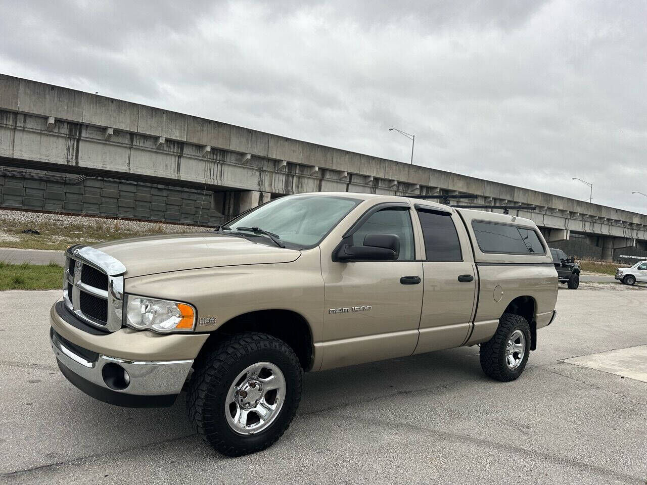 2005 DODGE Ram