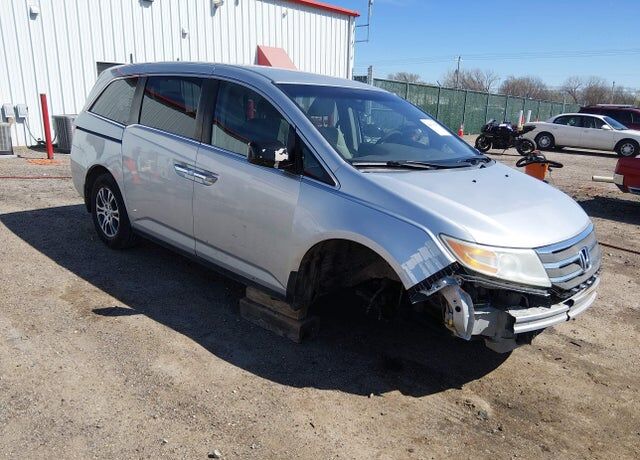 2011 HONDA Odyssey