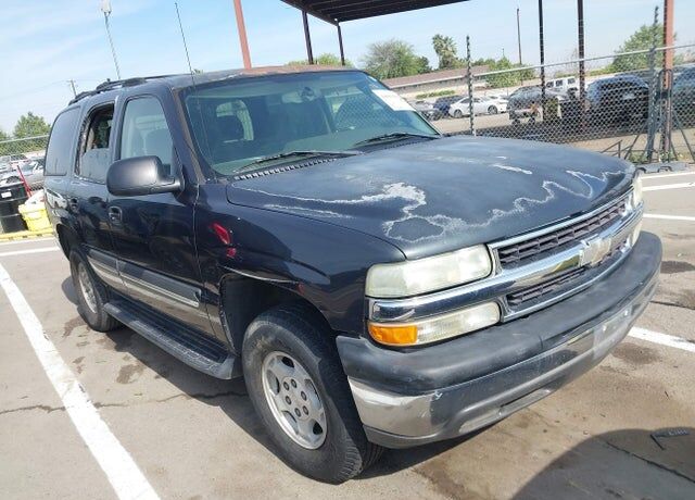 2004 CHEVROLET Tahoe