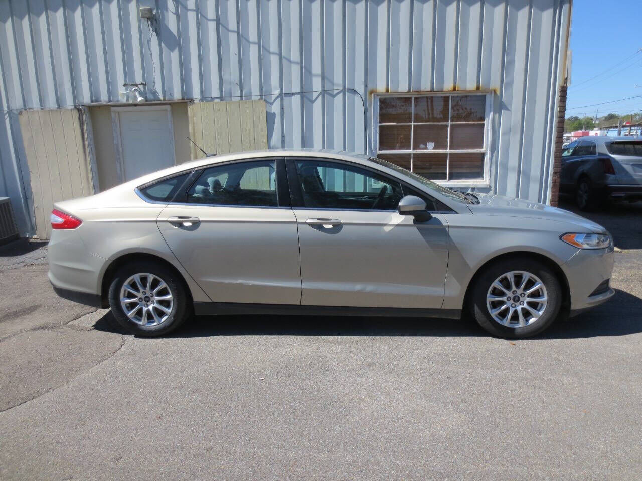 2016 FORD Fusion