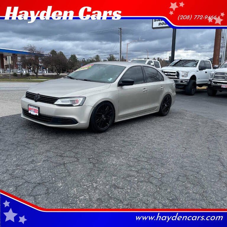 2013 VOLKSWAGEN Jetta