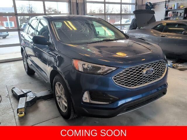 2023 FORD Edge