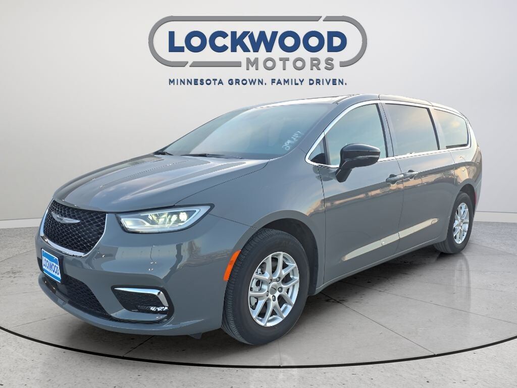 2025 CHRYSLER Pacifica