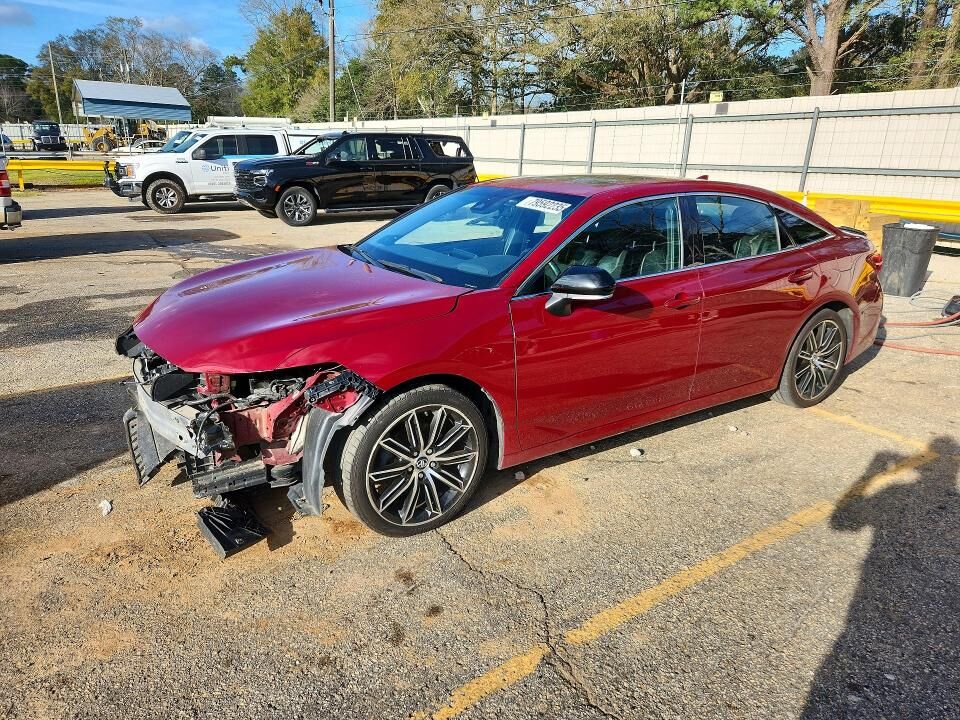 2019 TOYOTA Avalon