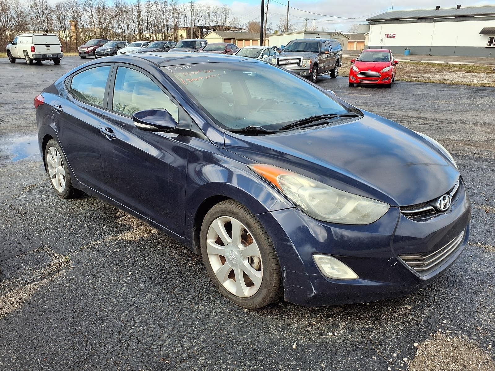 2013 HYUNDAI Elantra