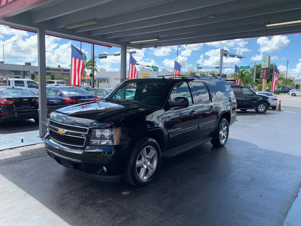 2014 CHEVROLET Suburban
