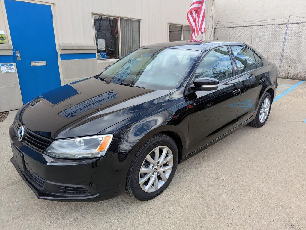 2011 VOLKSWAGEN Jetta