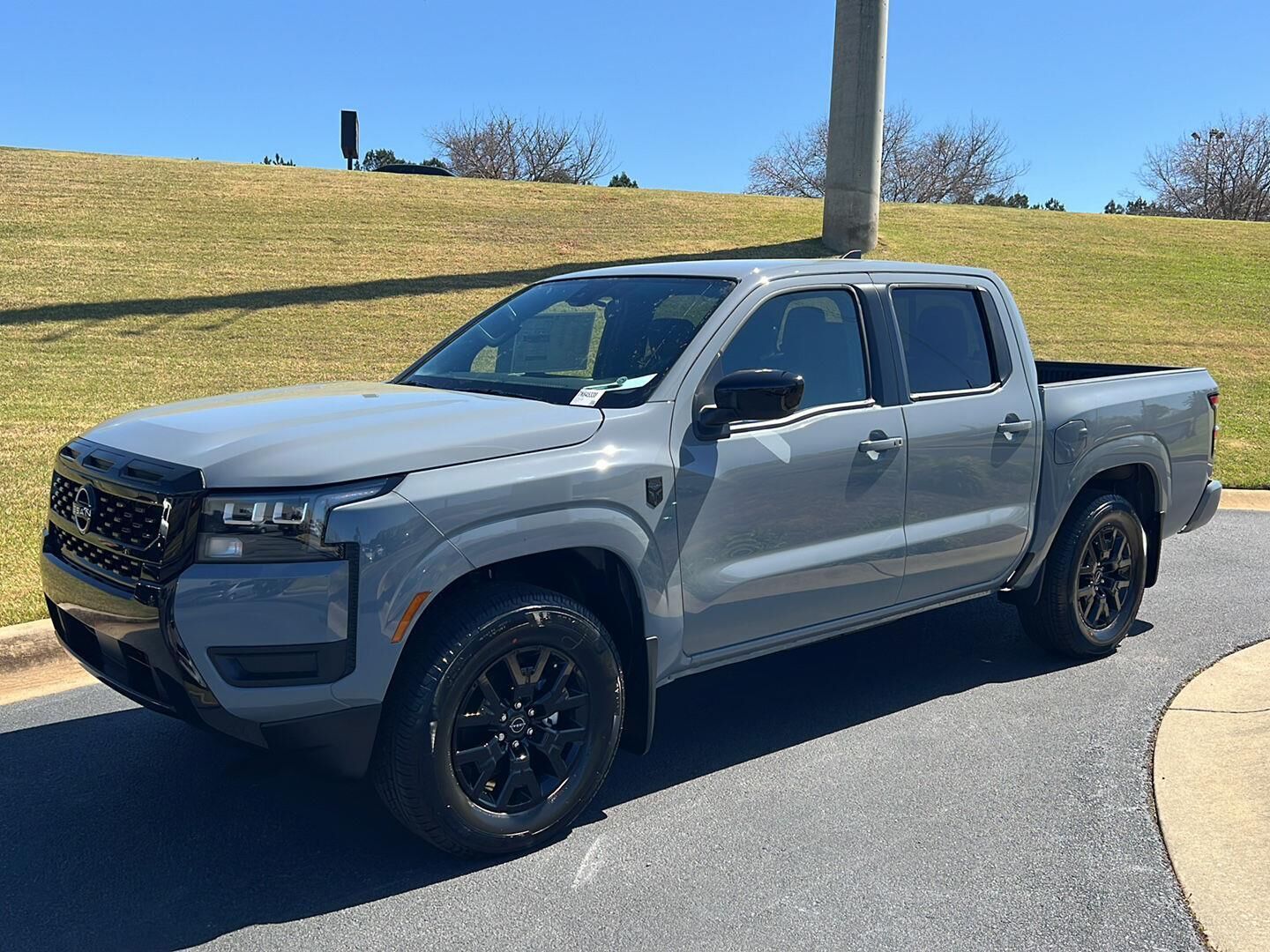 2026 NISSAN Frontier