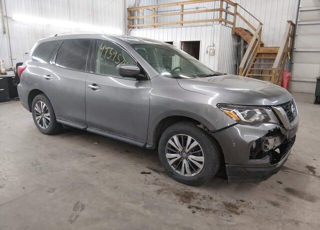 2020 NISSAN Pathfinder