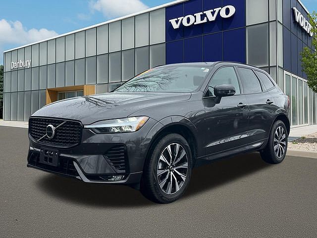 2025 VOLVO XC60