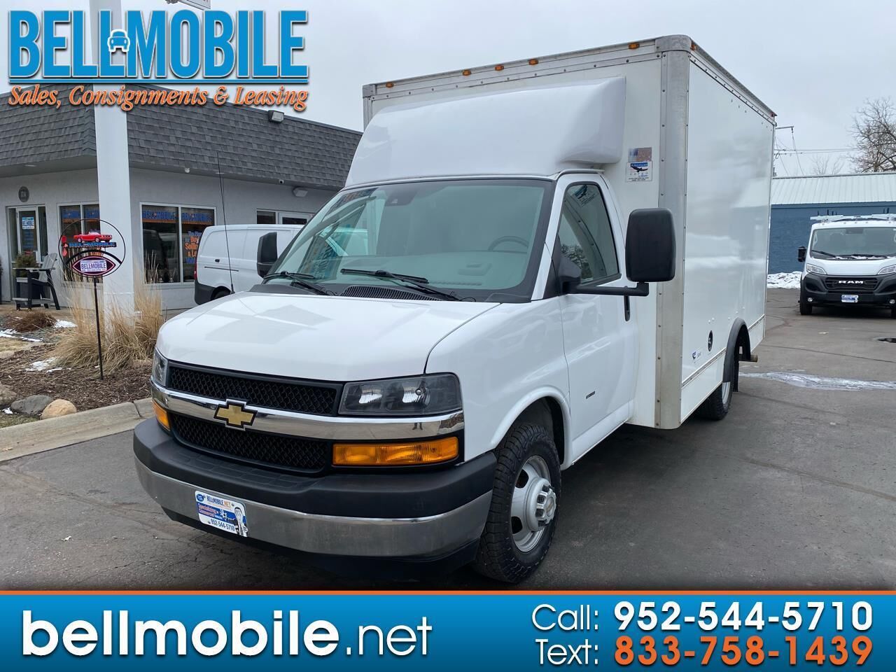 2020 CHEVROLET Express
