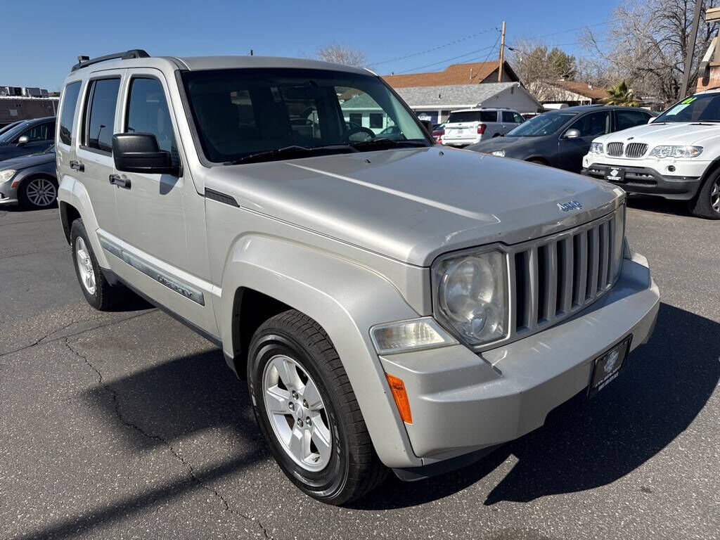 2009 JEEP Liberty