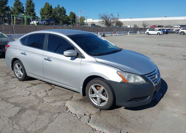 2014 NISSAN Sentra