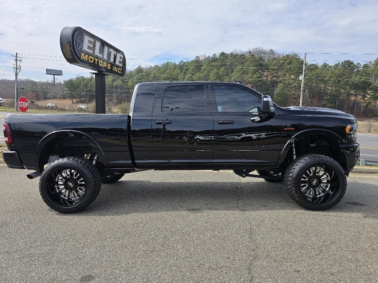 2023 RAM 2500
