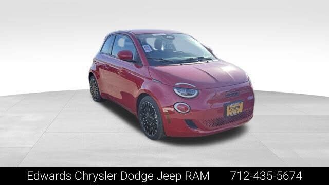 2024 FIAT 500e