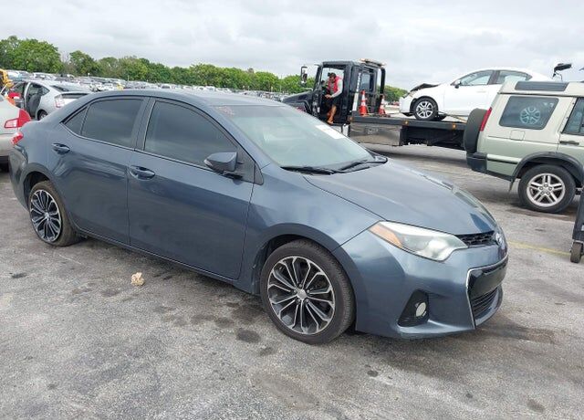 2015 TOYOTA Corolla