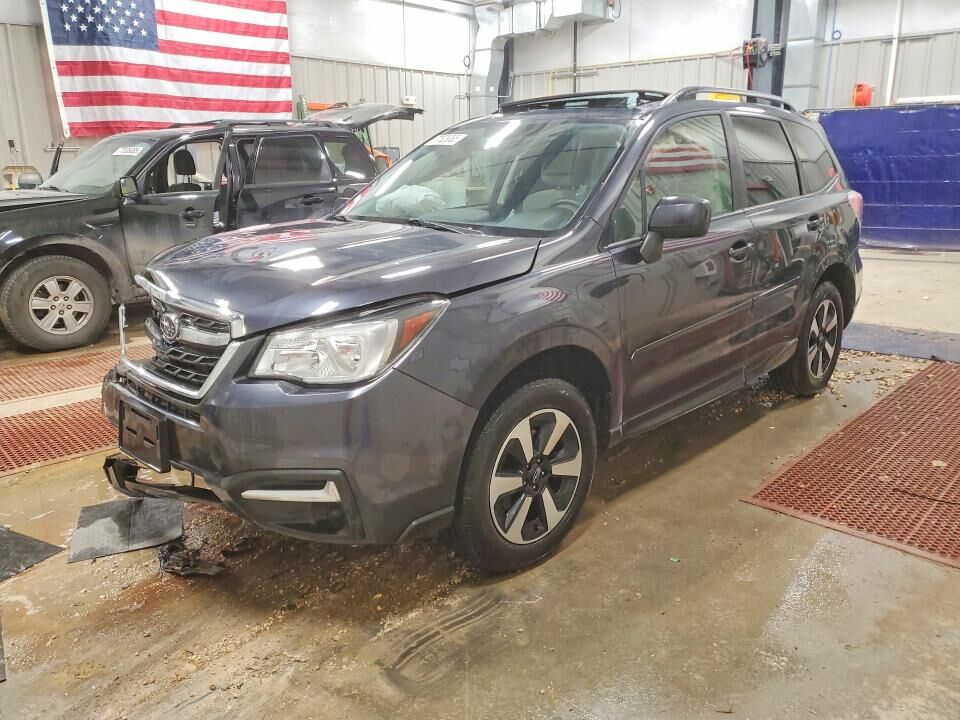 2018 SUBARU Forester