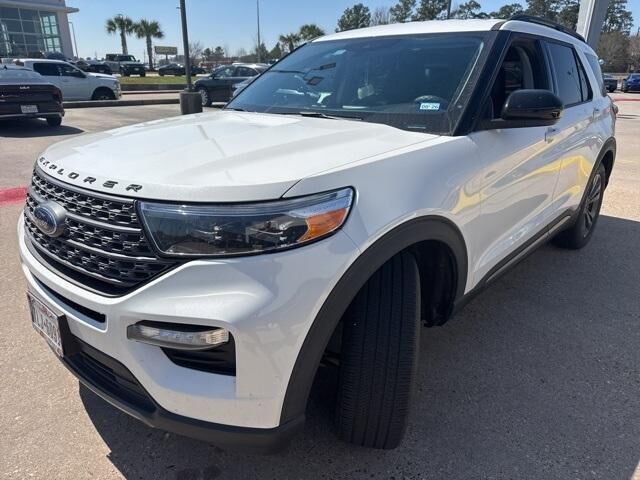 2023 FORD Explorer