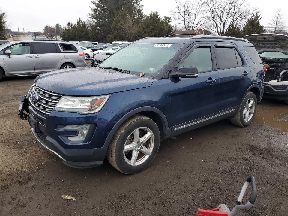 2017 FORD Explorer