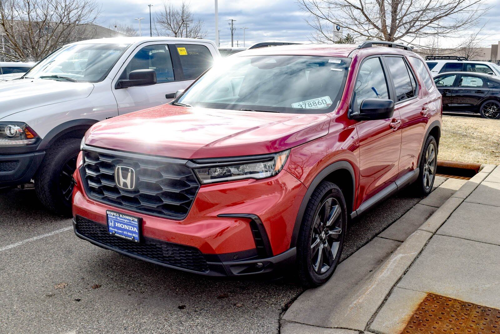 2025 HONDA Pilot