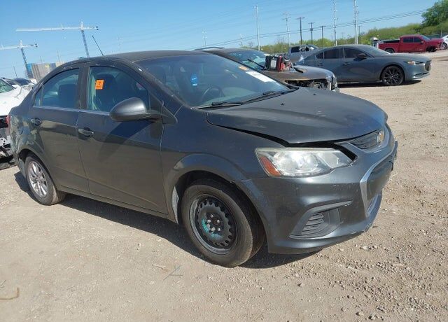 2017 CHEVROLET Sonic