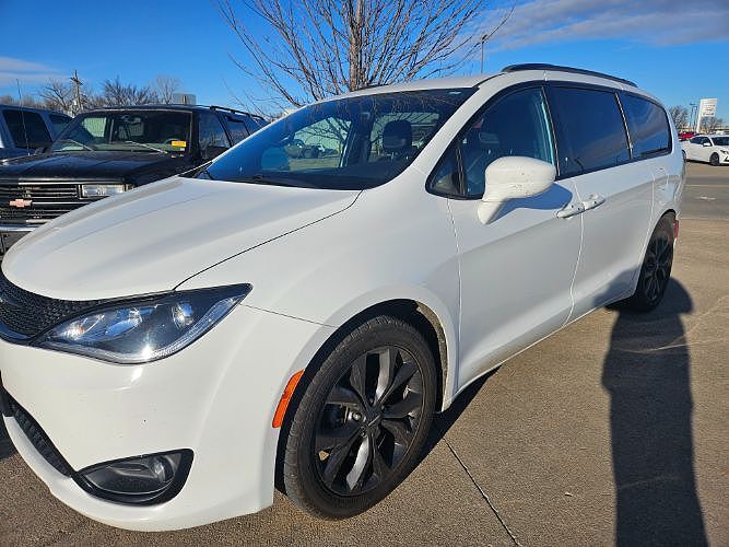 2018 CHRYSLER Pacifica
