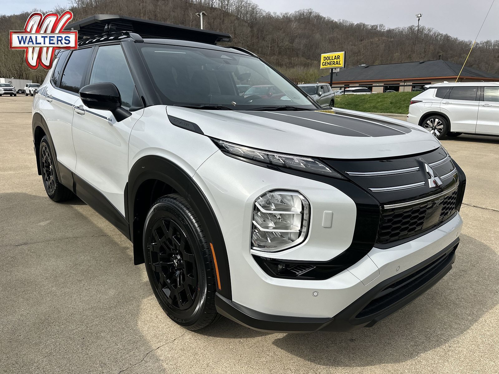 2026 MITSUBISHI Outlander