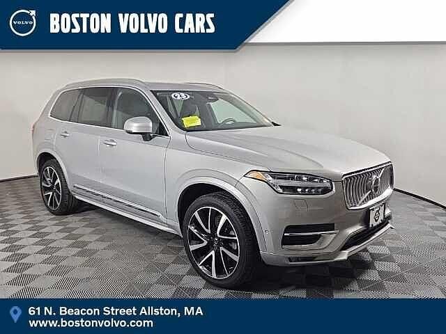 2023 VOLVO XC90