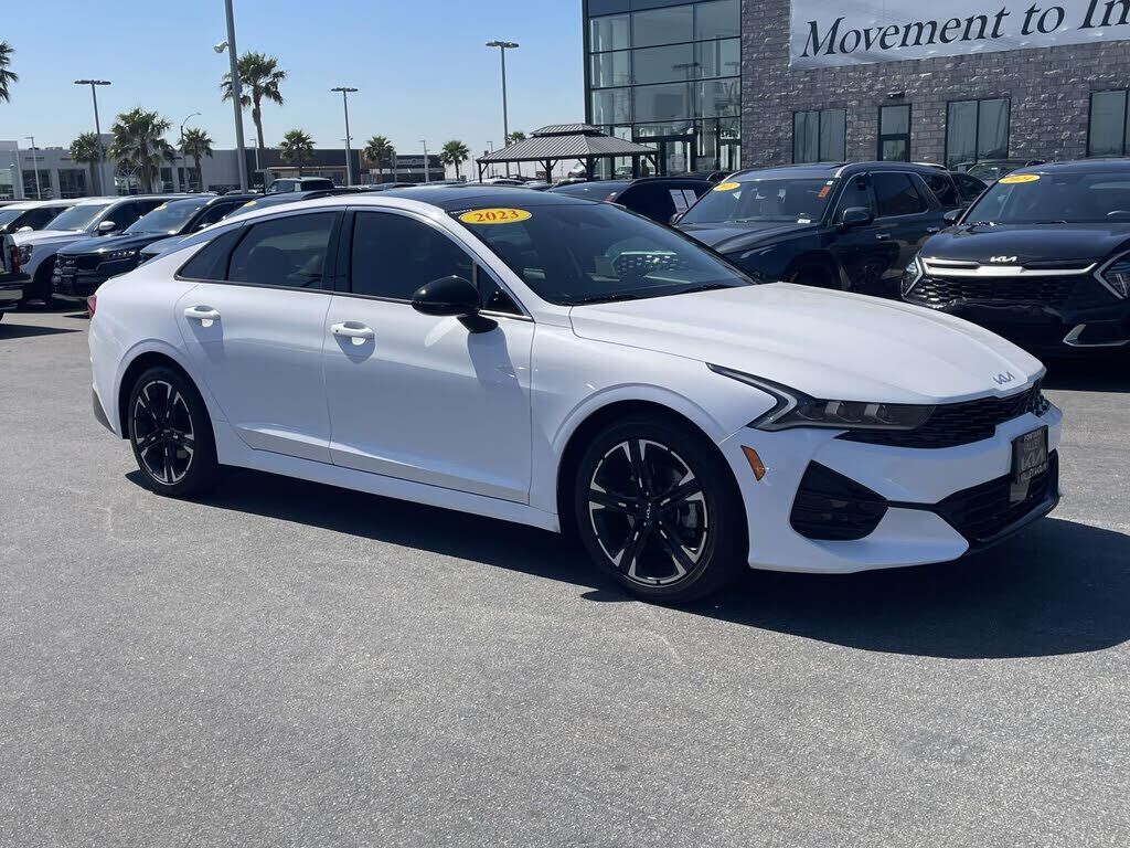 2023 KIA K5