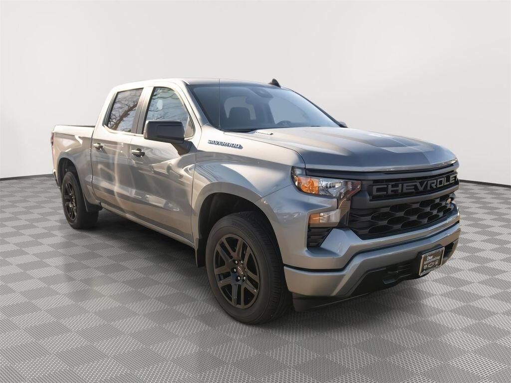 2025 CHEVROLET Silverado