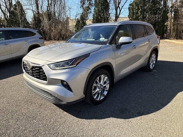 2020 TOYOTA Highlander