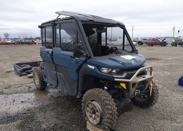 2025 CAN-AM Defender/Traxter